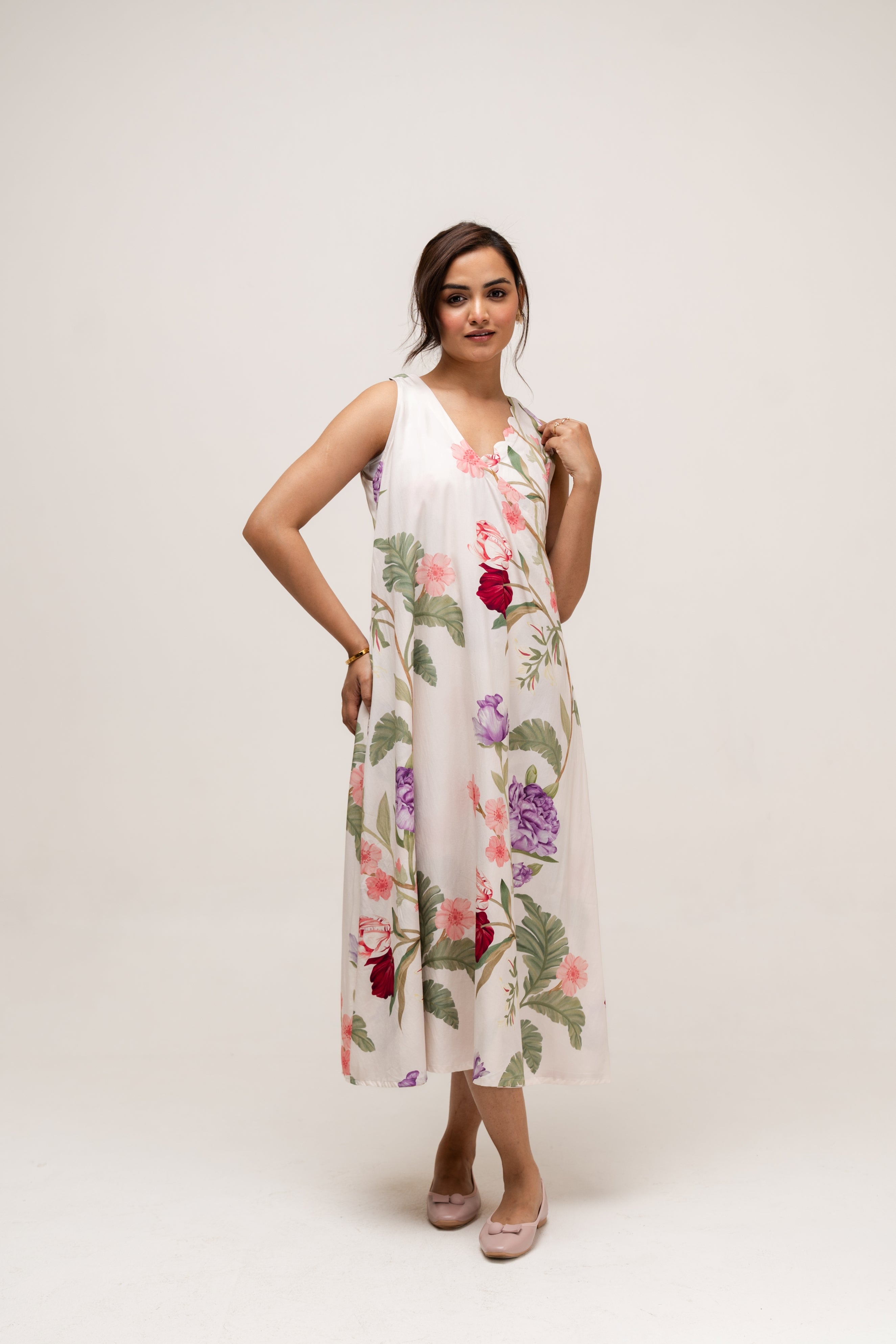 Floral Day Dream Nursing Dress in Ivory