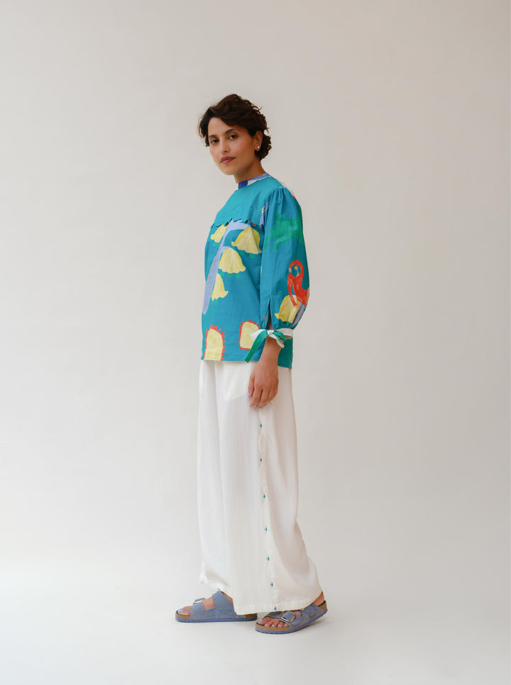 Two- way scalloped lounge set