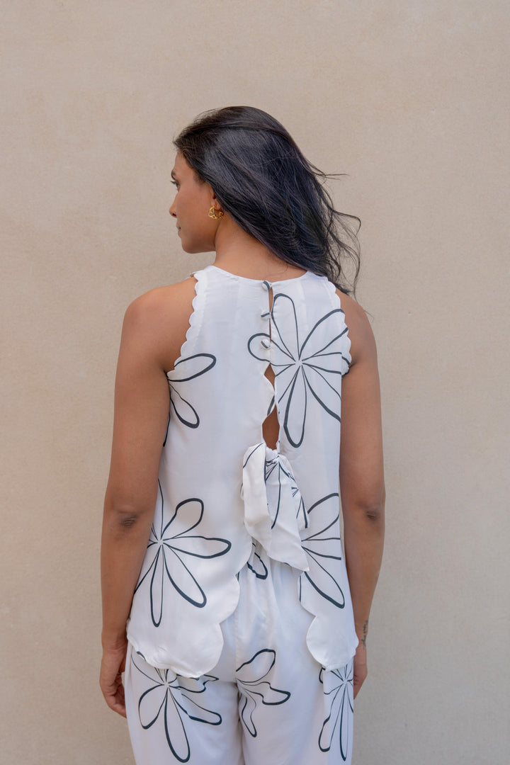 Bloom Back Knot Top